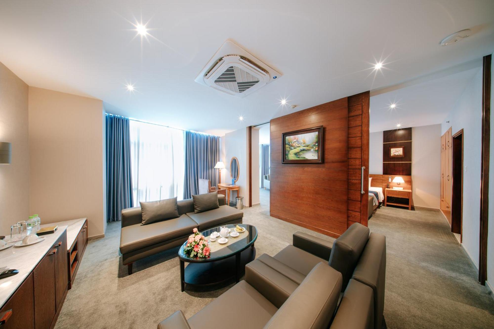 Petro Hotel Вунгтау Экстерьер фото