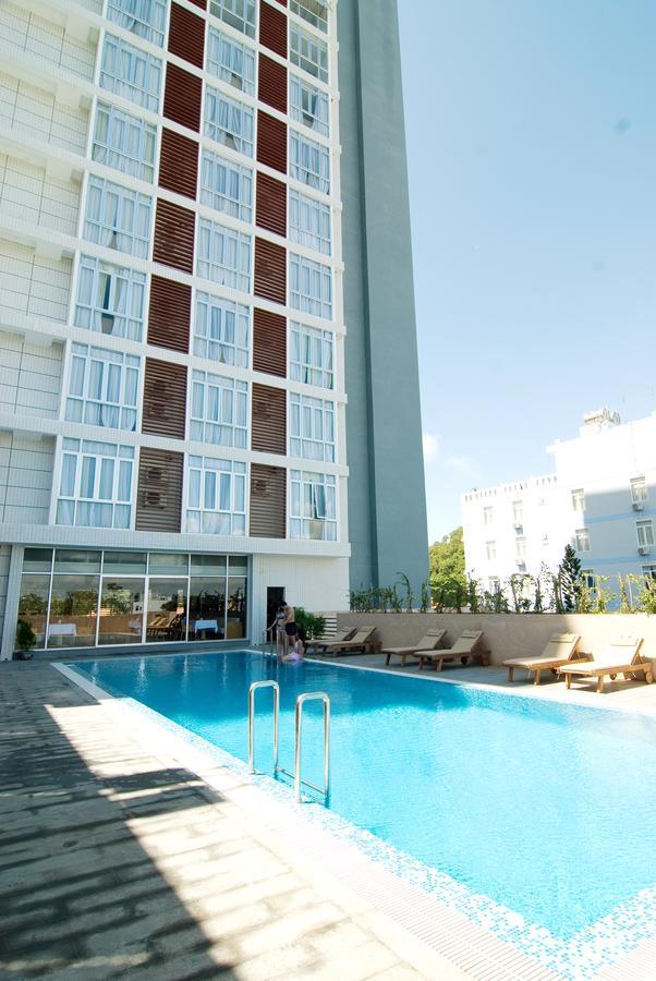 Petro Hotel Вунгтау Экстерьер фото