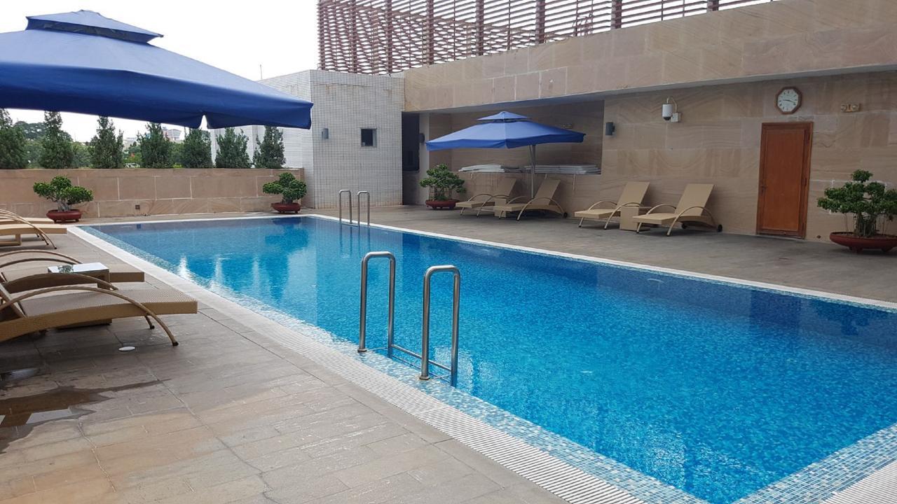 Petro Hotel Вунгтау Экстерьер фото