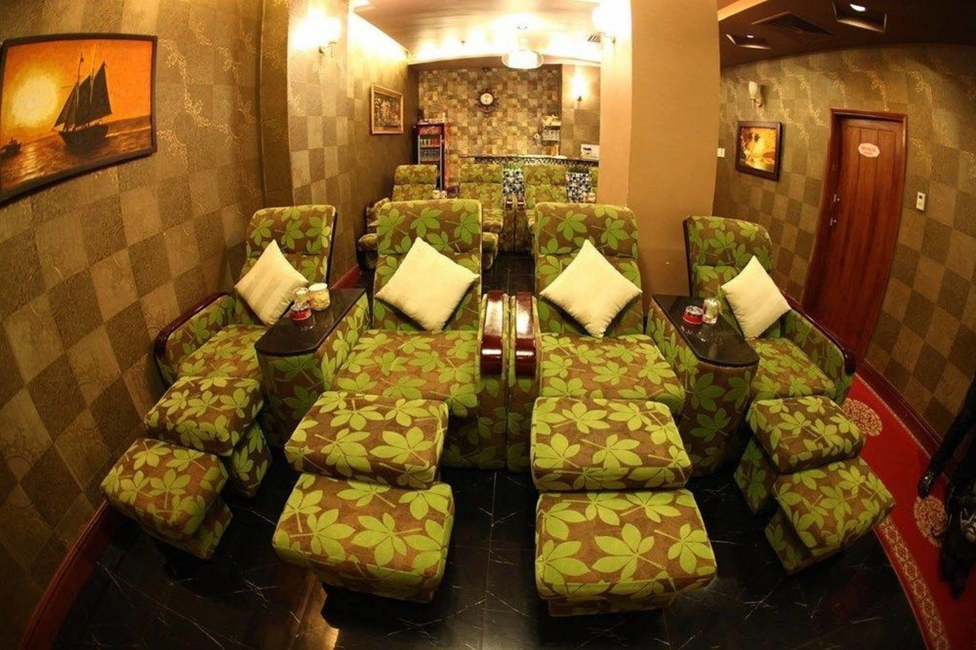 Petro Hotel Вунгтау Экстерьер фото